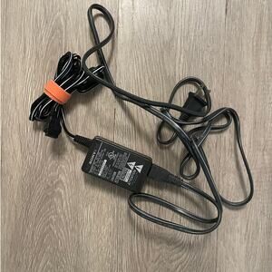 OEM Sony 4.2V 1.5A Power Supply Charger w Cord Model AC-LM5